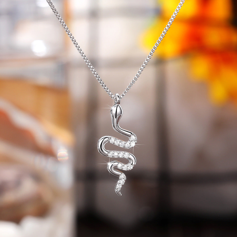 817385403-1